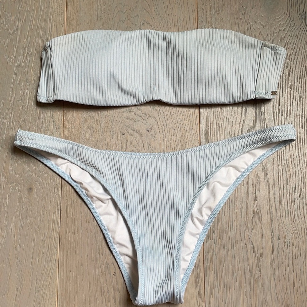 Pink by Victoria’s Secret Bikini set